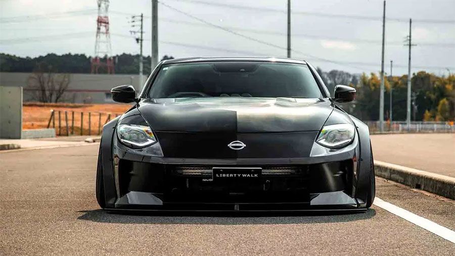 Liberty-Walk-Nissan-Z-001.jpg