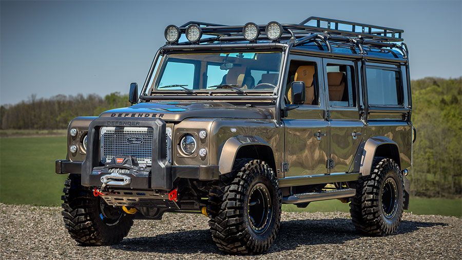 Land-Rover-Defender-Bellatrix-001.jpg