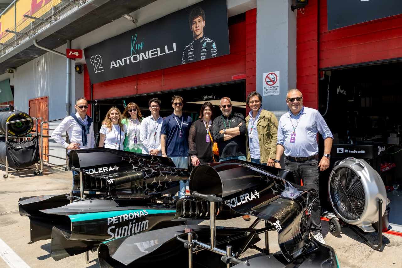 kimi-antonelli-mercedes-f1-005.jpg