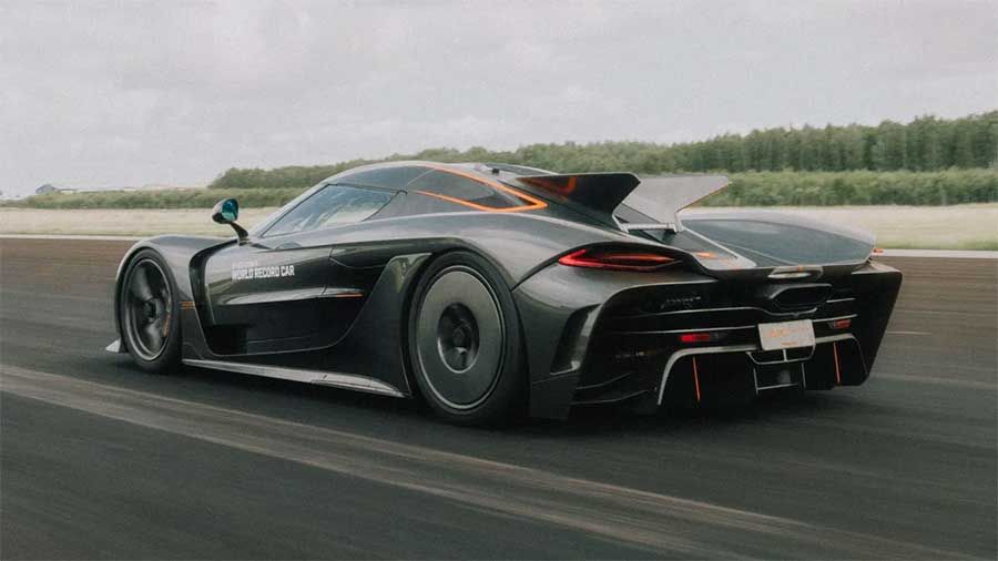 Koenigsegg-Jesko-Absolut-001.jpg
