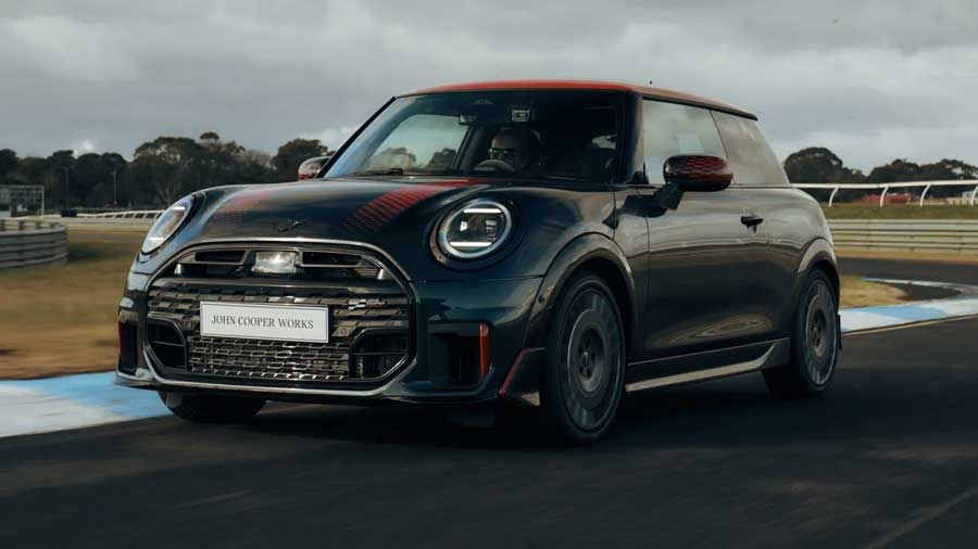MINI-JCW-2025_015.jpg
