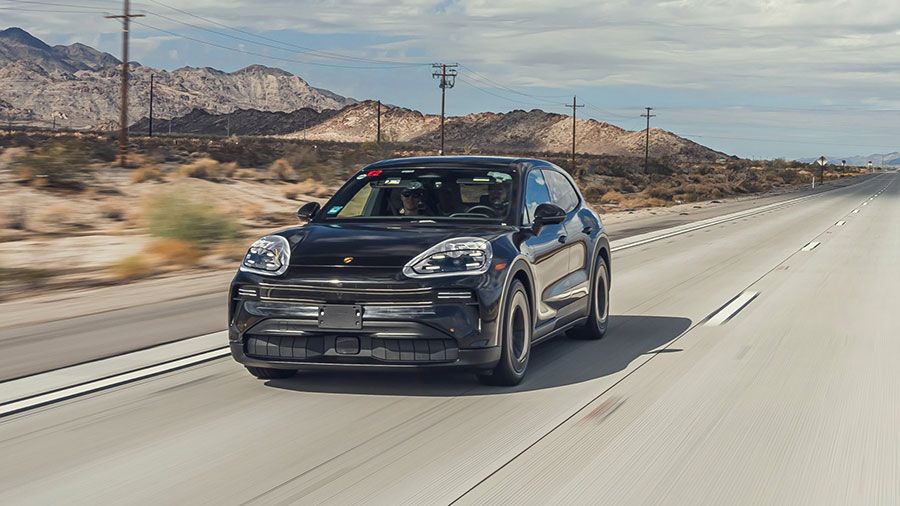 Porsche-Cayenne-Electric_001.jpg