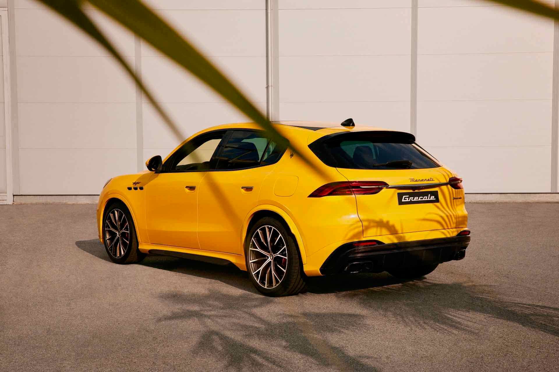 Maserati Grecale Trofeo tre quarti posteriore