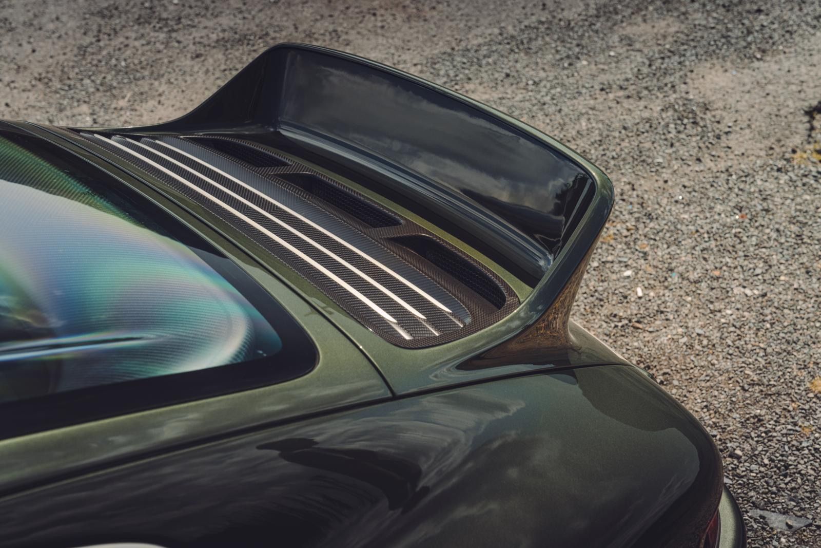 Singer 911 DLS spoiler duck tail