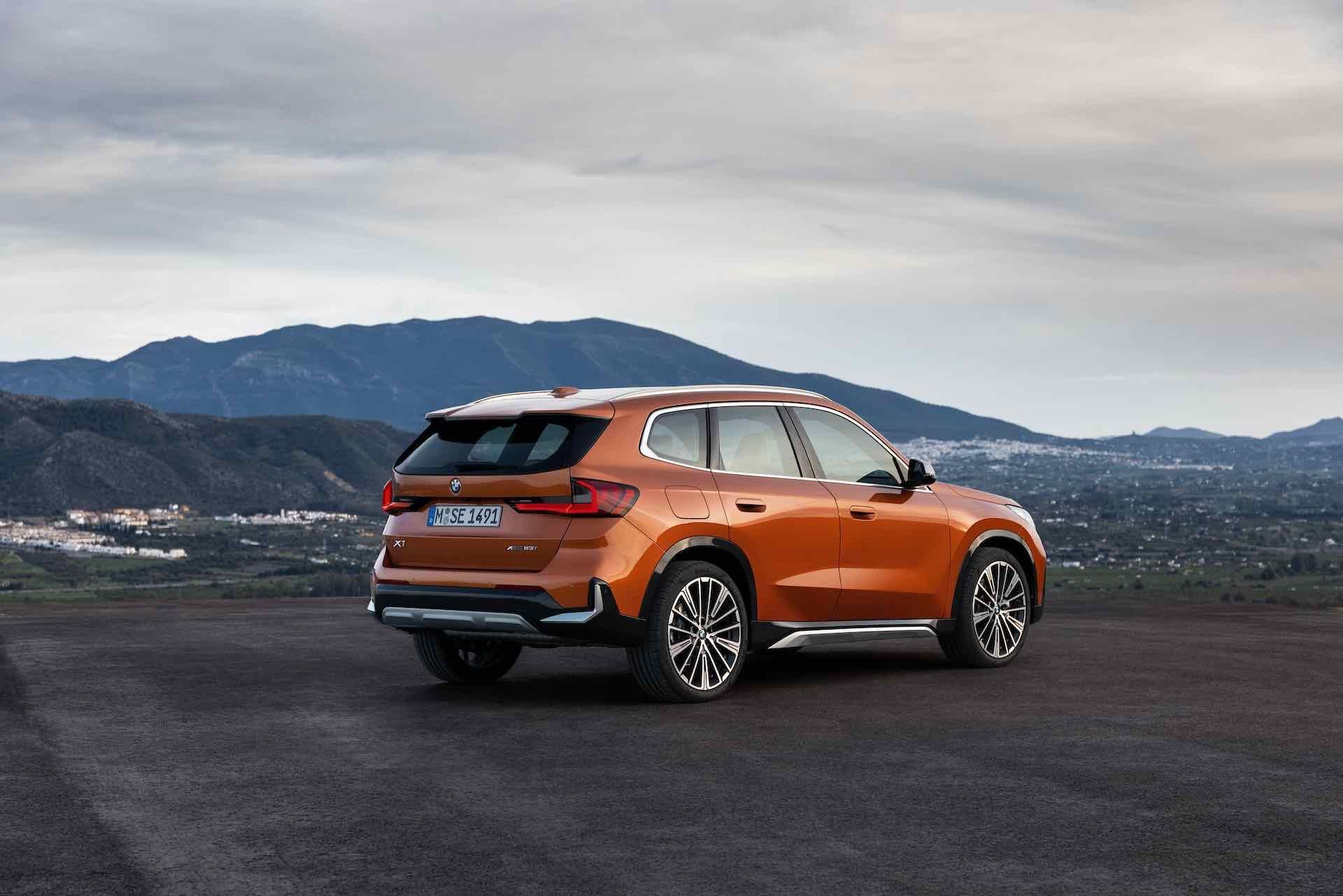 P90465577_highRes_the-all-new-bmw-x1-x.jpeg