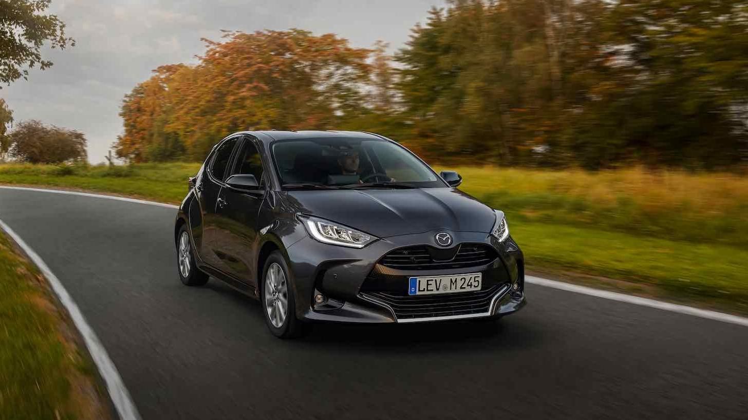 mazda2_hybrid_32 (1).jpeg