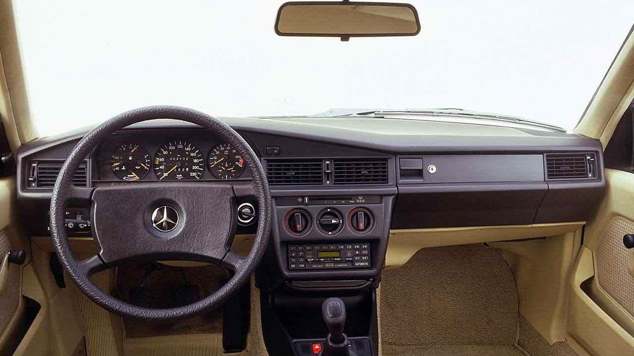 mercedes-benz_190_e_2 (1).jpeg