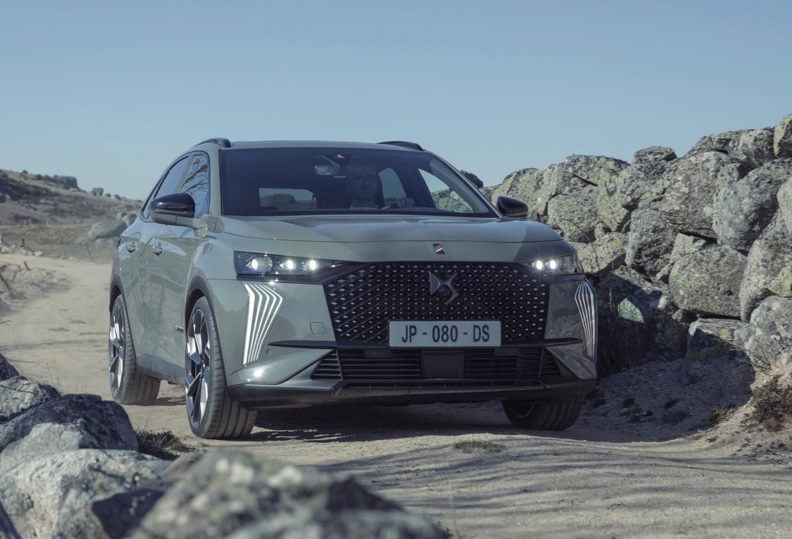 DS DS7 restyling MY 2023