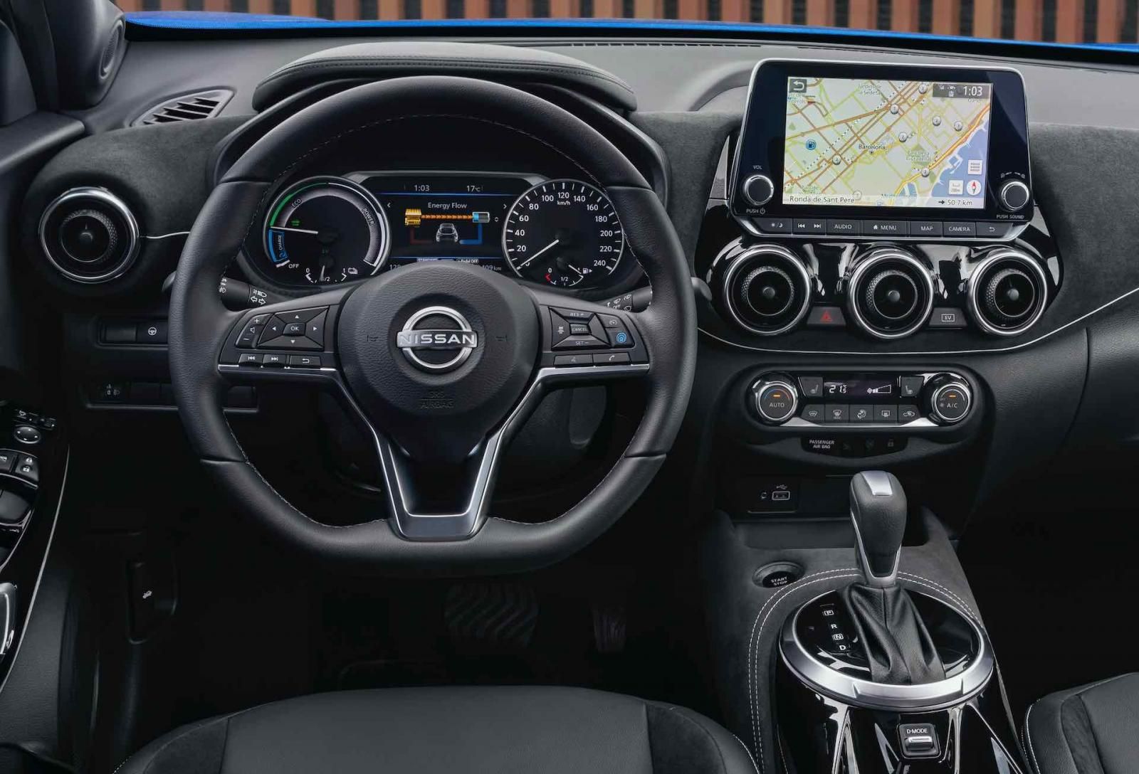 Nissan JUKE Hybrid - posizione di guida