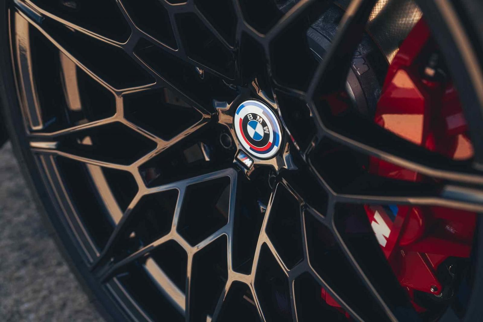 BMW M3 Touring - dettaglio cerchio e pinza