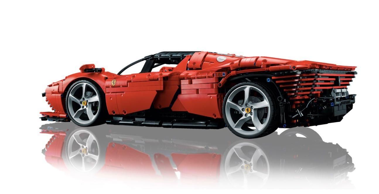 Ferrari Daytona SP3 Lego