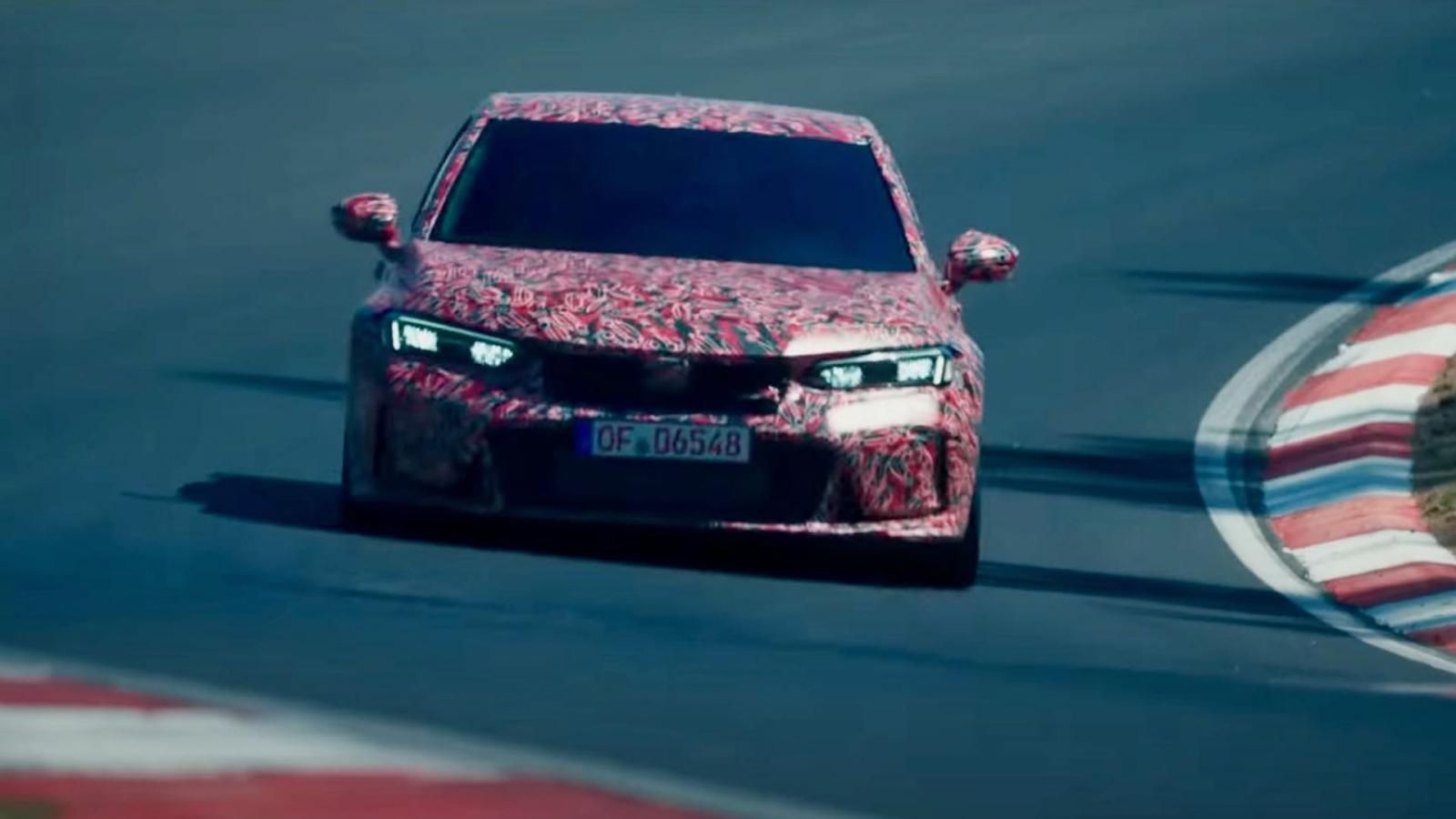 Nuova Honda Civic Type R 2022 pista