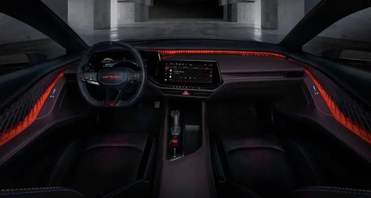 Dodge Charger Daytona SRT Concept plancia