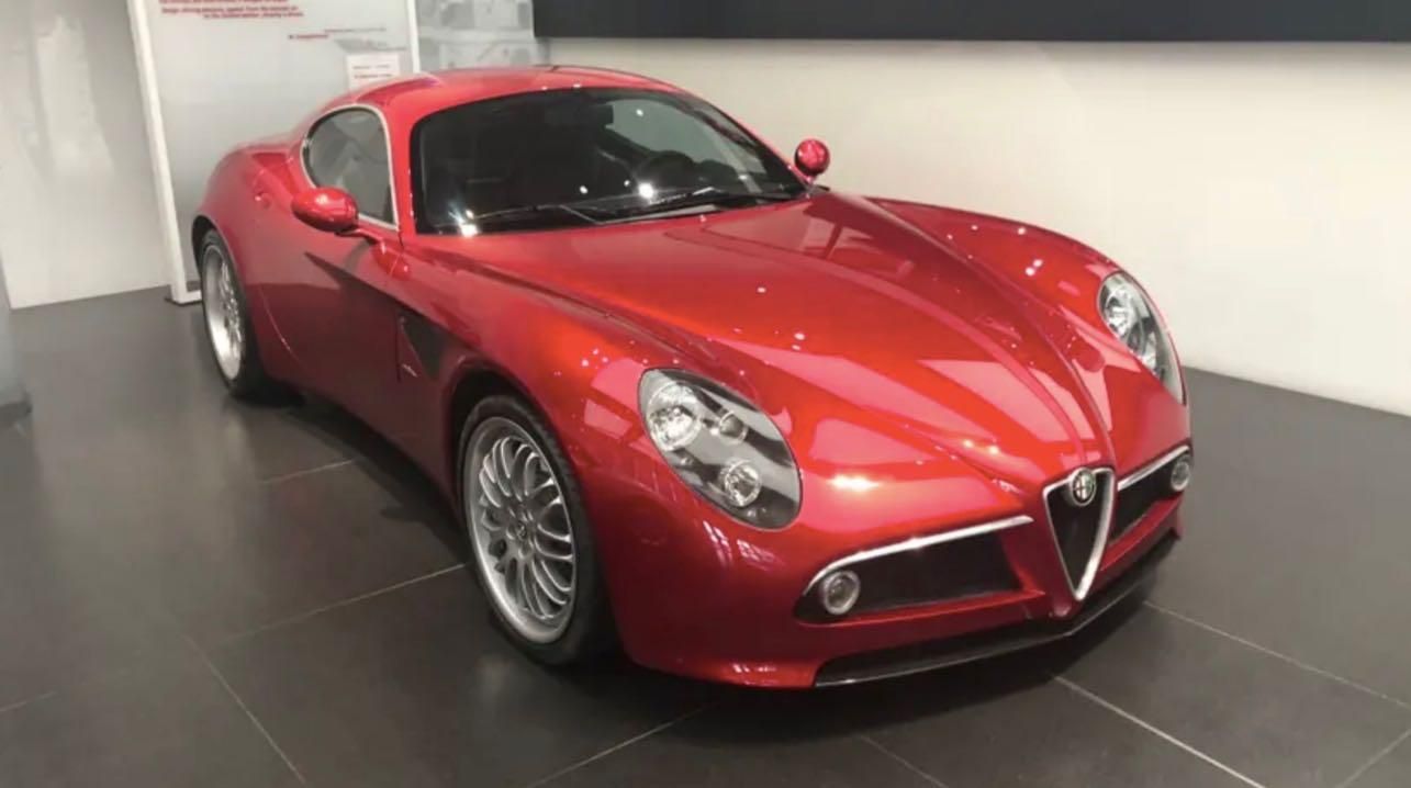 Alfa Romeo 8C Competizione