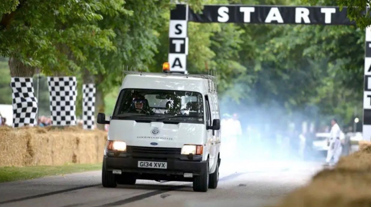 Ford Transit "XJ220"