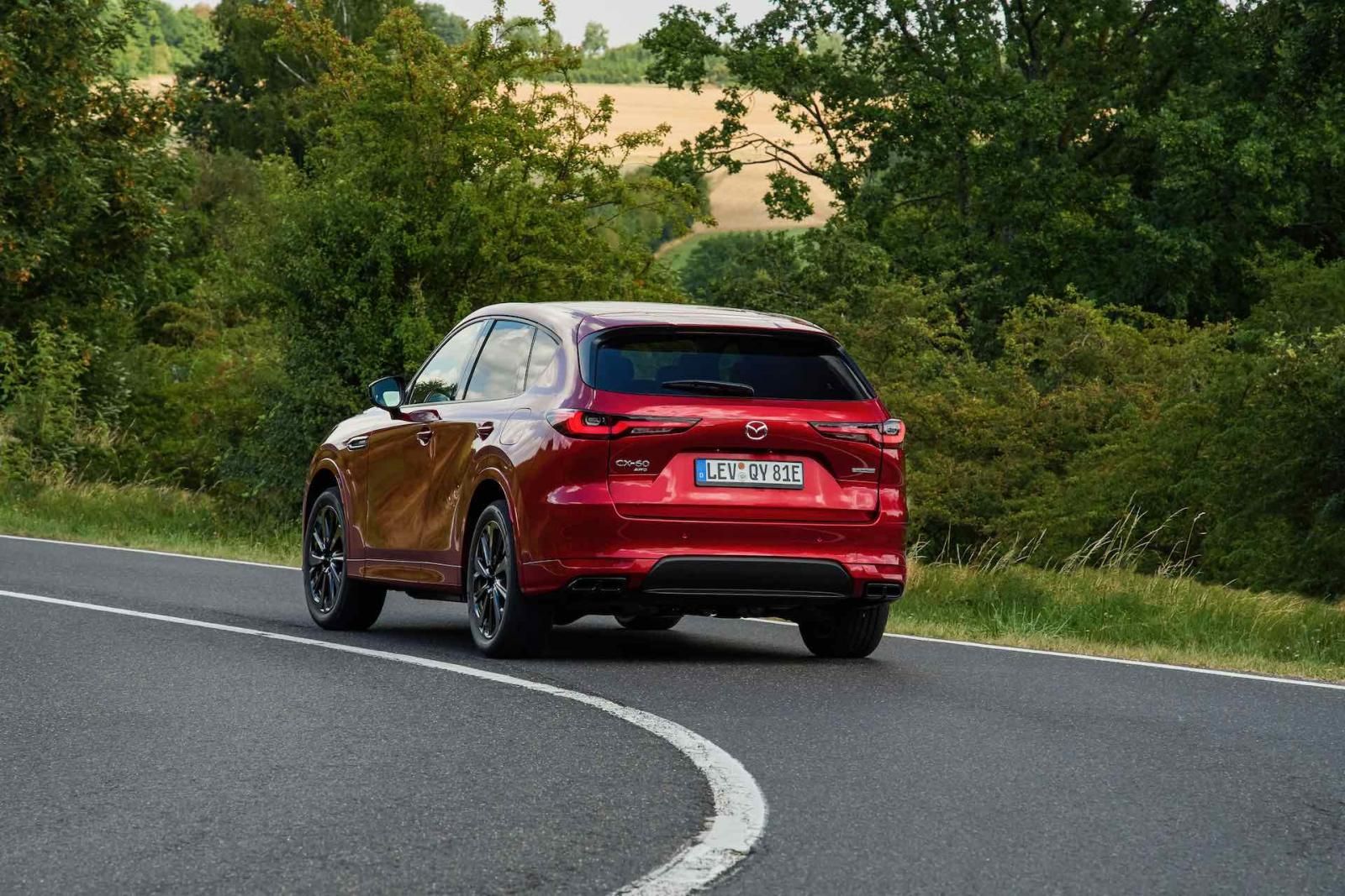 Mazda CX-60 - curve, vista posteriore
