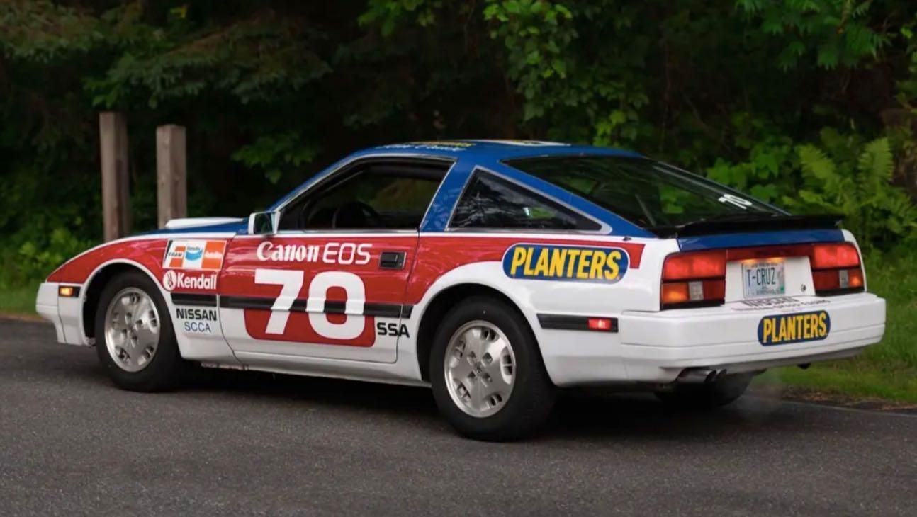 Nissan 300ZX Tom Cruise tre quarti posteriore