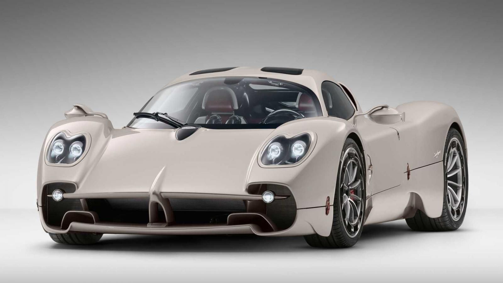 Pagani Utopia tre quarti