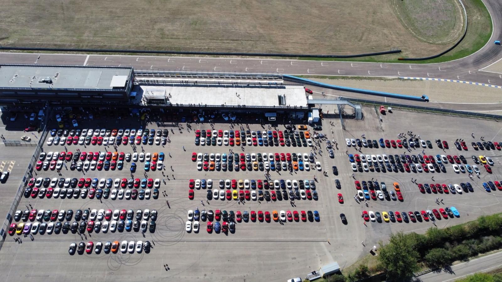 Raduno-dei-Record-Mazda-MX-5-Guinness-World-Record-2022