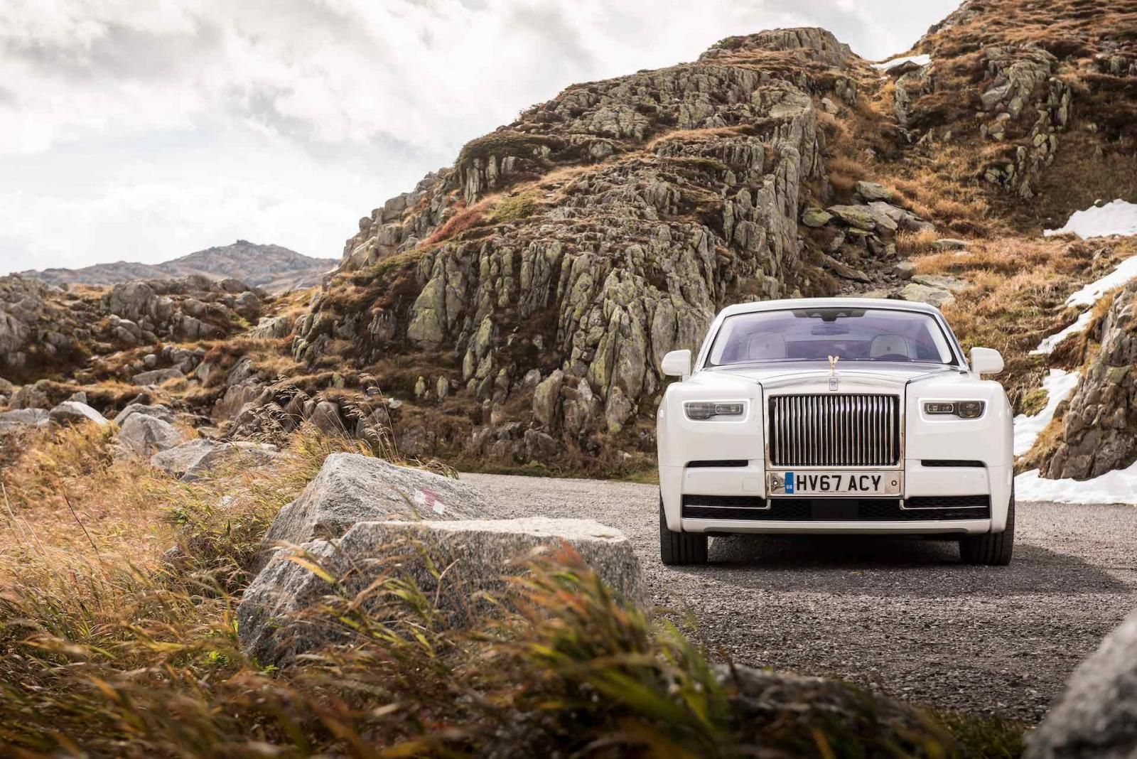rolls-royce_phantom - auto con motore V12