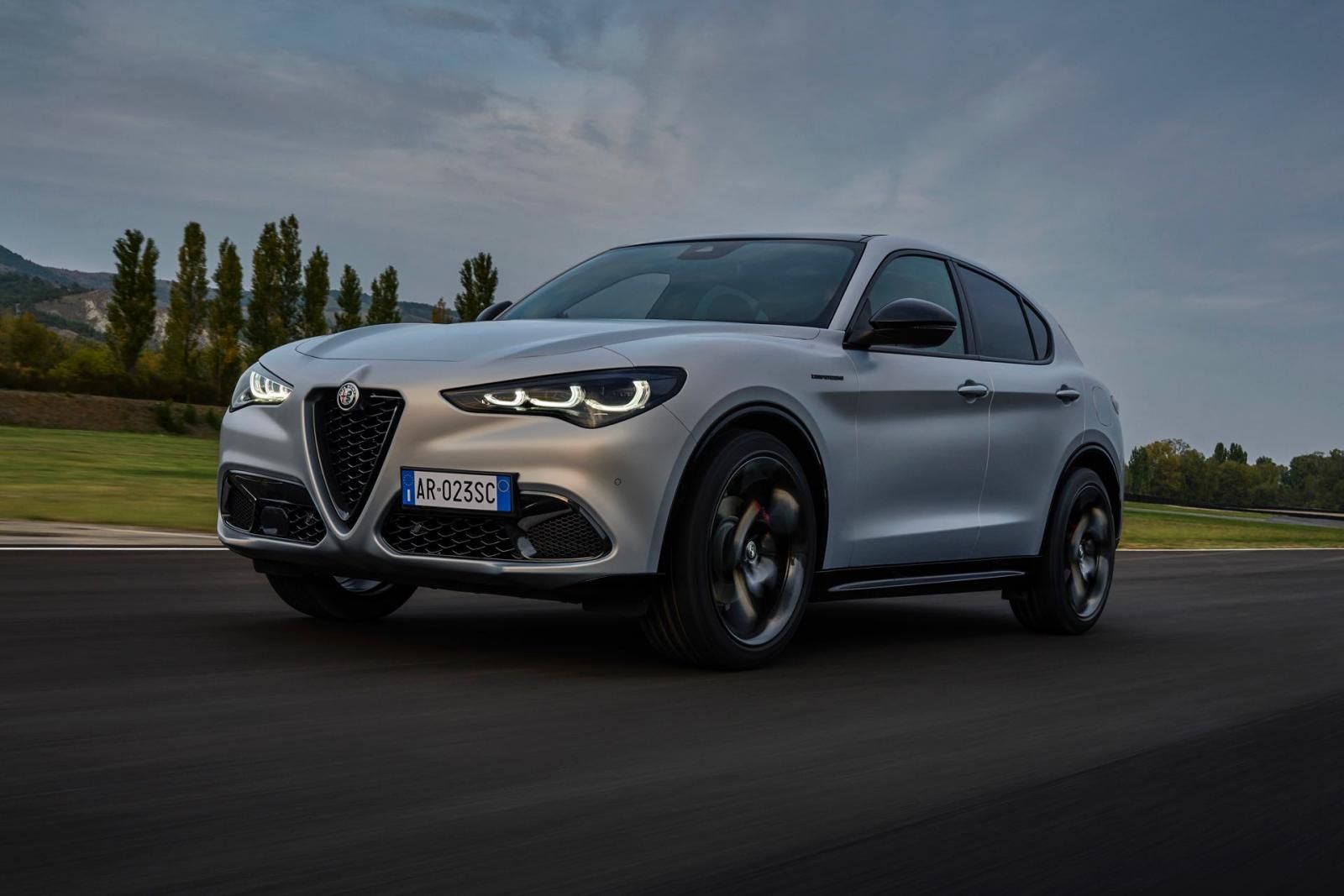 Alfa Romeo Stelvio 2023