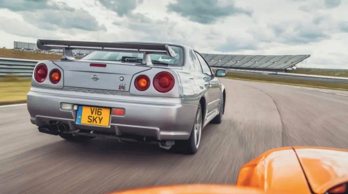 Nissan Skyline R34 GT-R