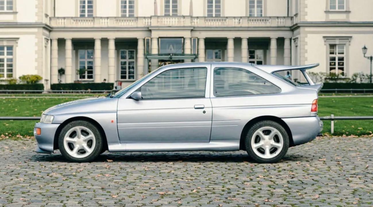 Ultima Ford Escort Cosworth prodotta