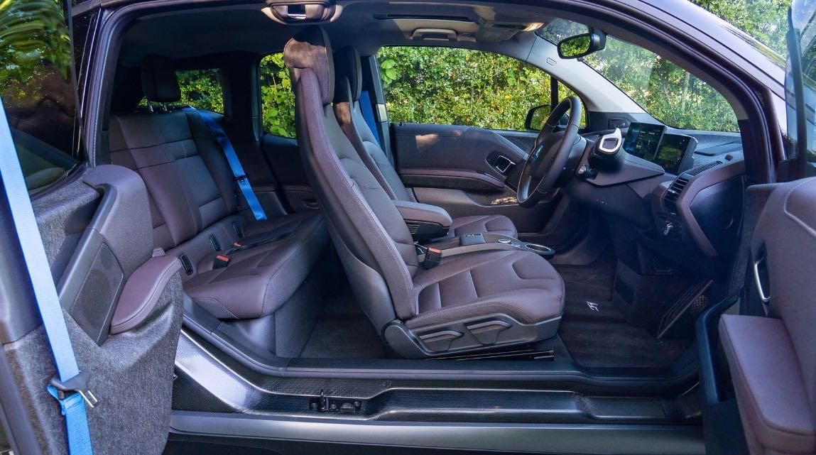BMW i3S