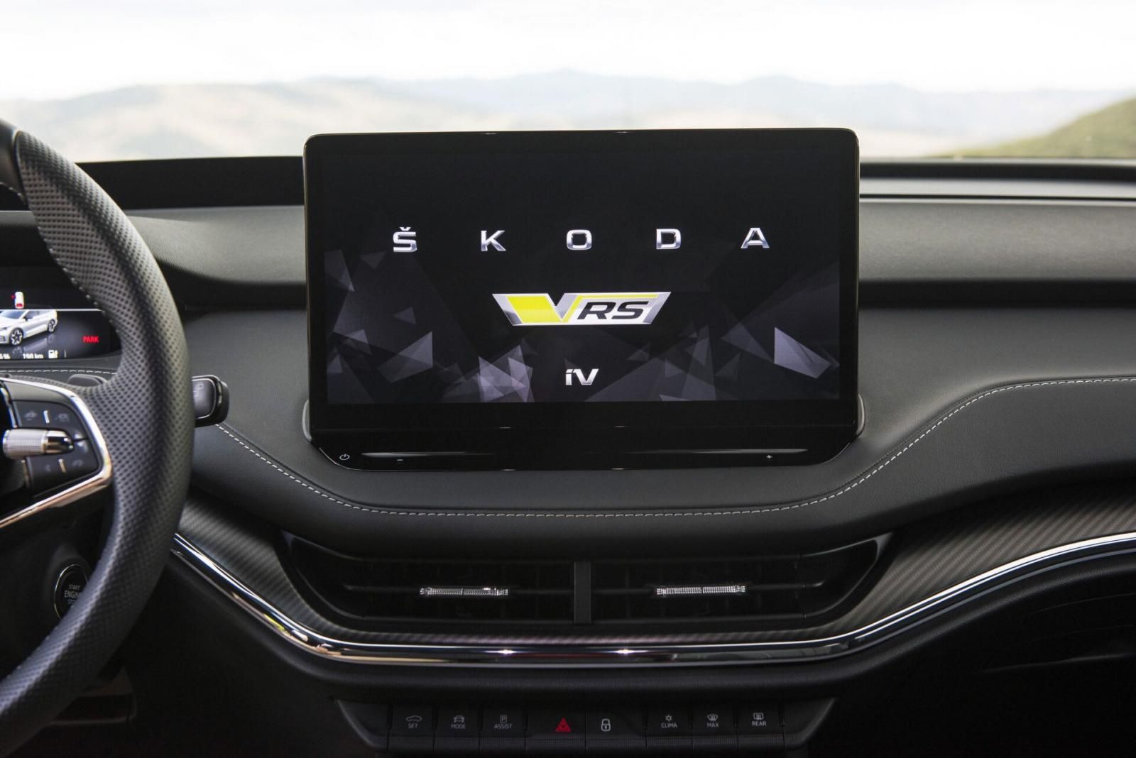 Skoda Enyaq RS iV infotainment