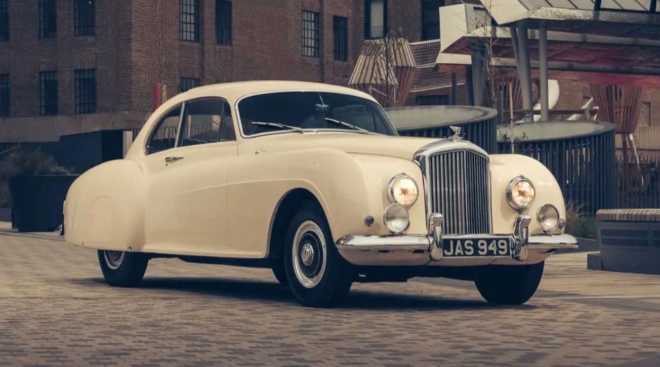 Bentley R-Type Continental 1953