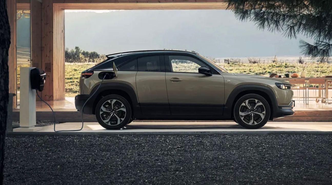 Mazda MX-30 e-Skyactiv R-EV