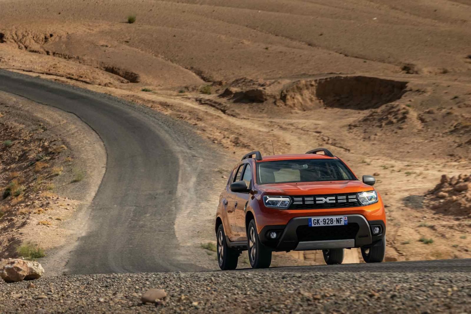 dacia_duster - SUV vs compatte