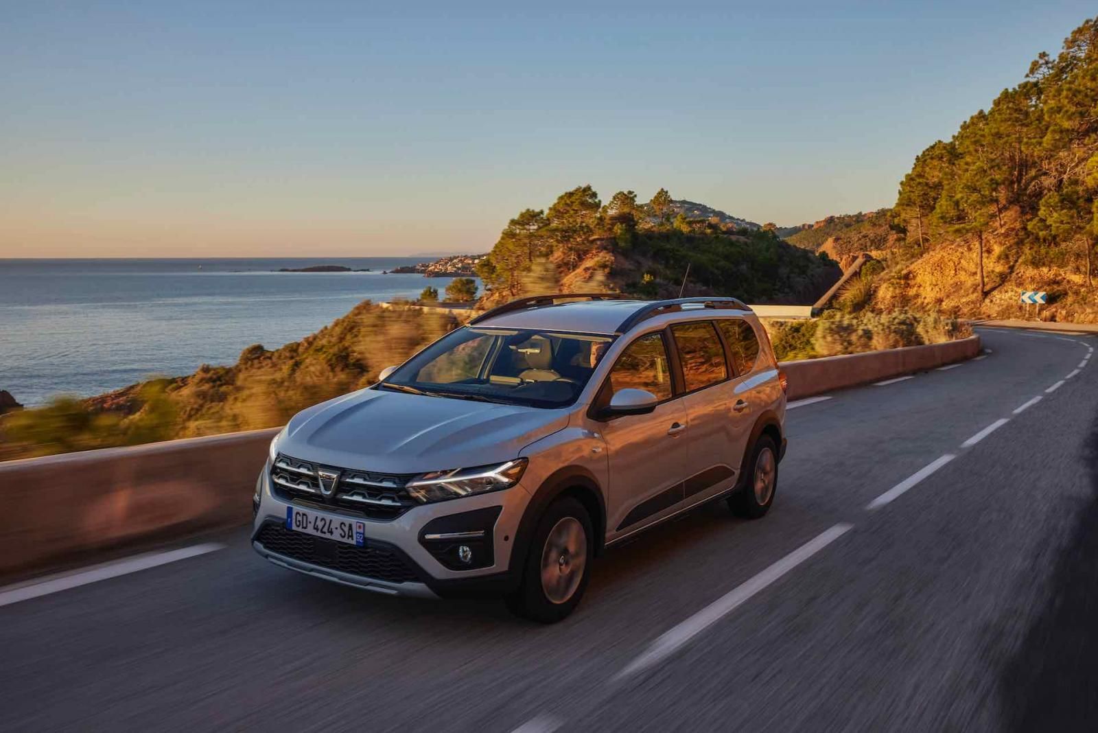 dacia_jogger - SUV vs compatte