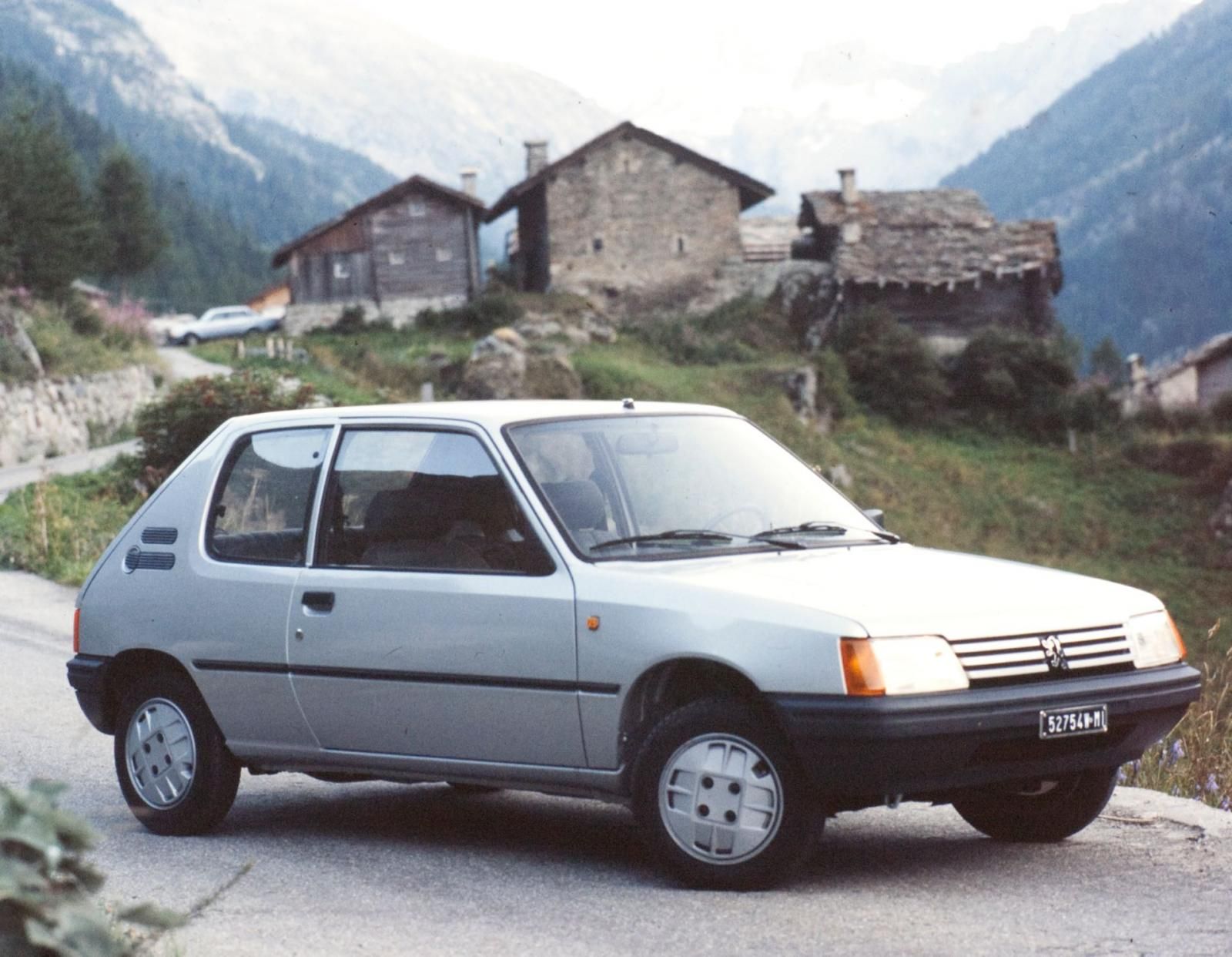 Peugeot 205