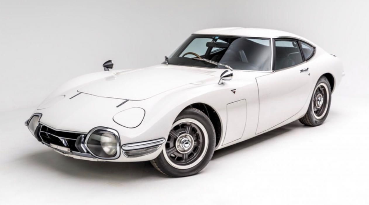 Toyota 2000GT