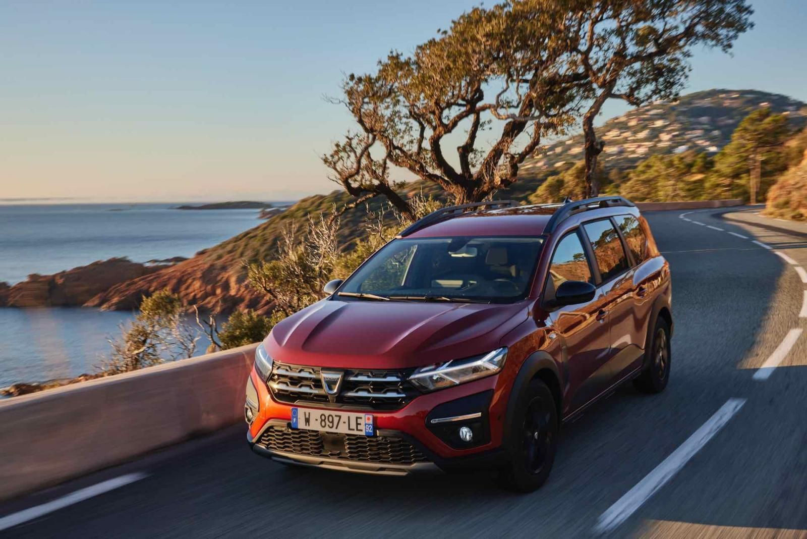 test Dacia Jogger 7 posti 110 CV