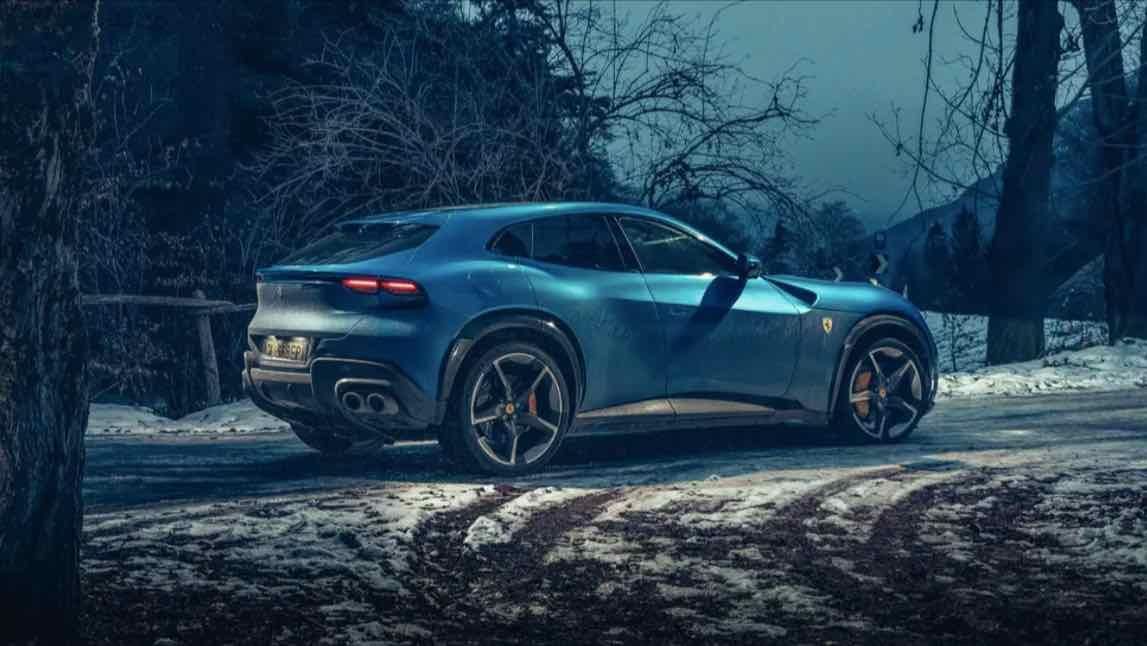 Ferrari Purosangue static