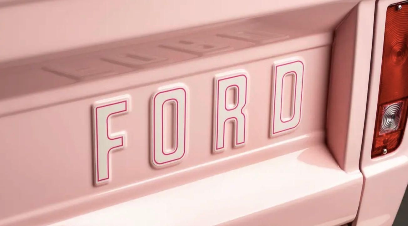 Ford Bronco 1973 restomod by Velocity Modern Classics