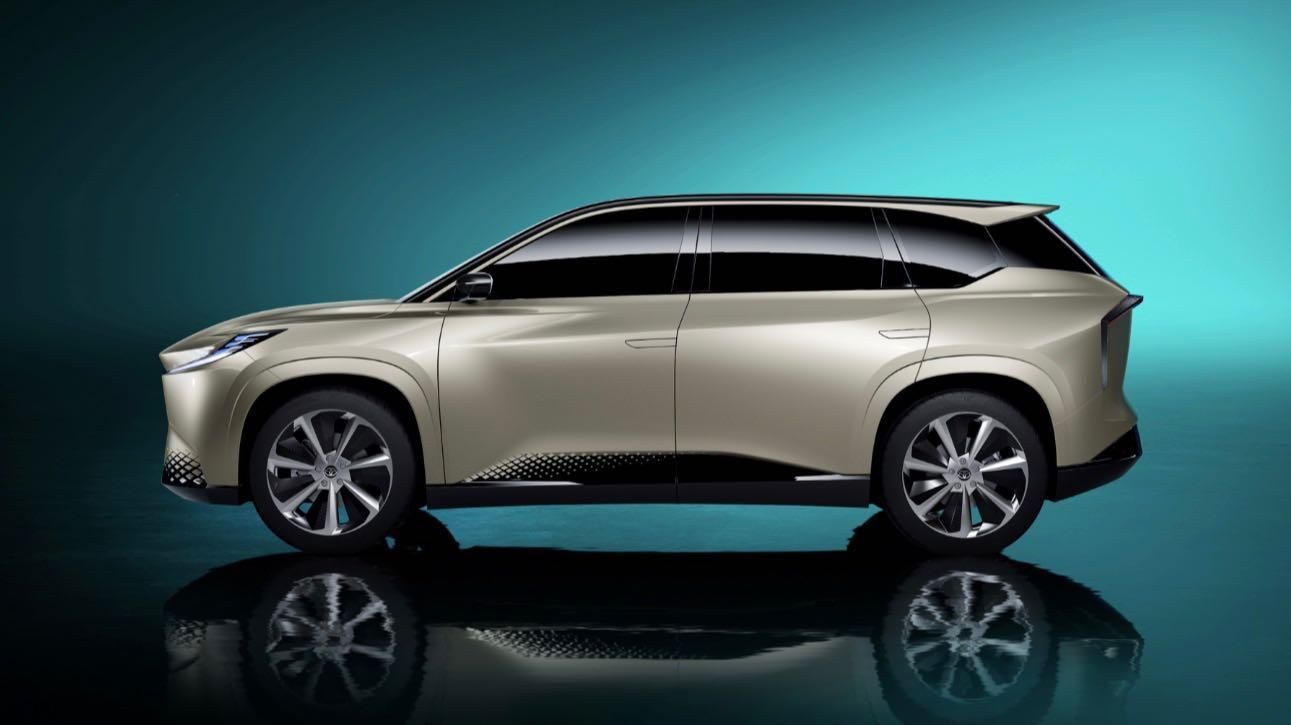 Toyota bZ FlexSpace concept