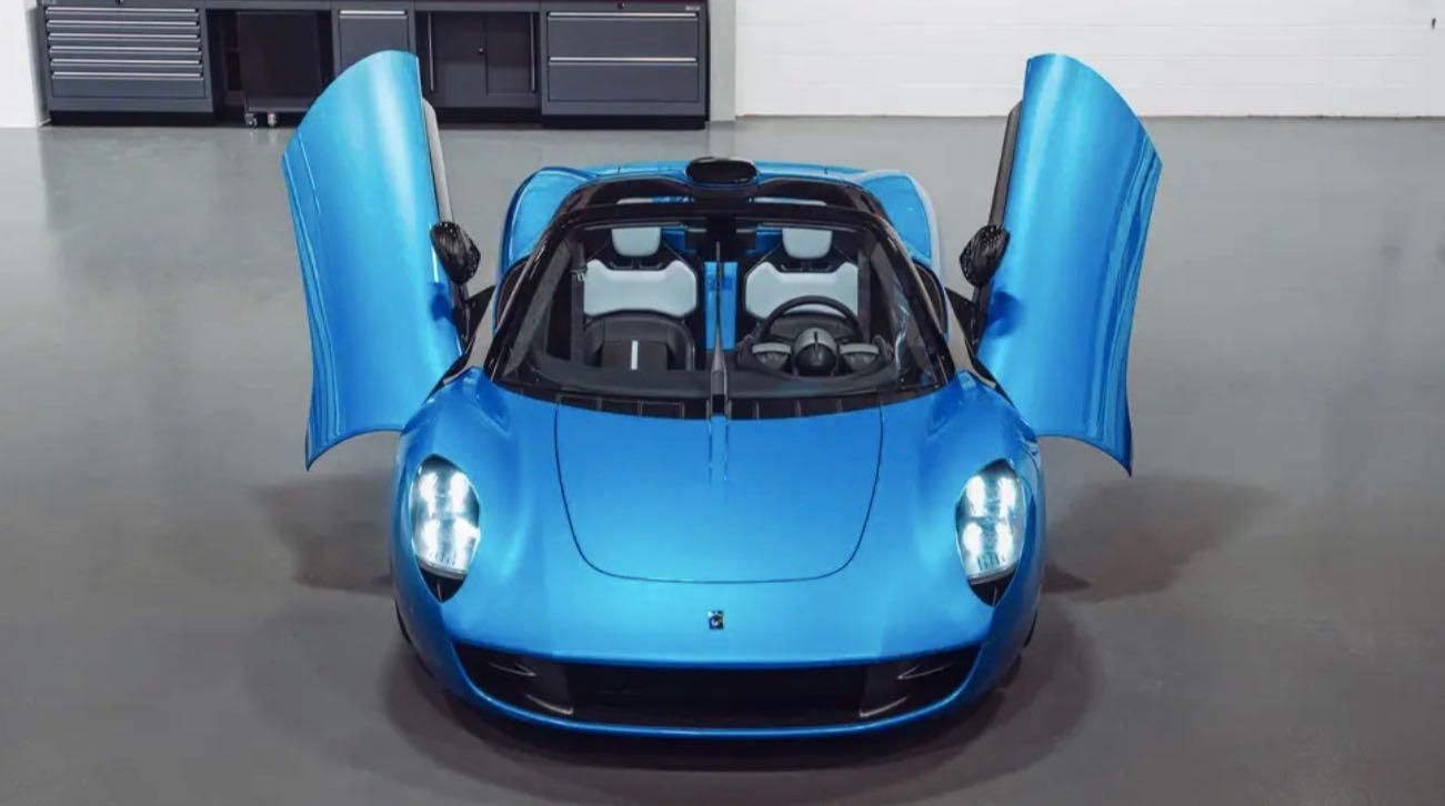 GMA T.33 Spider 2023 blu