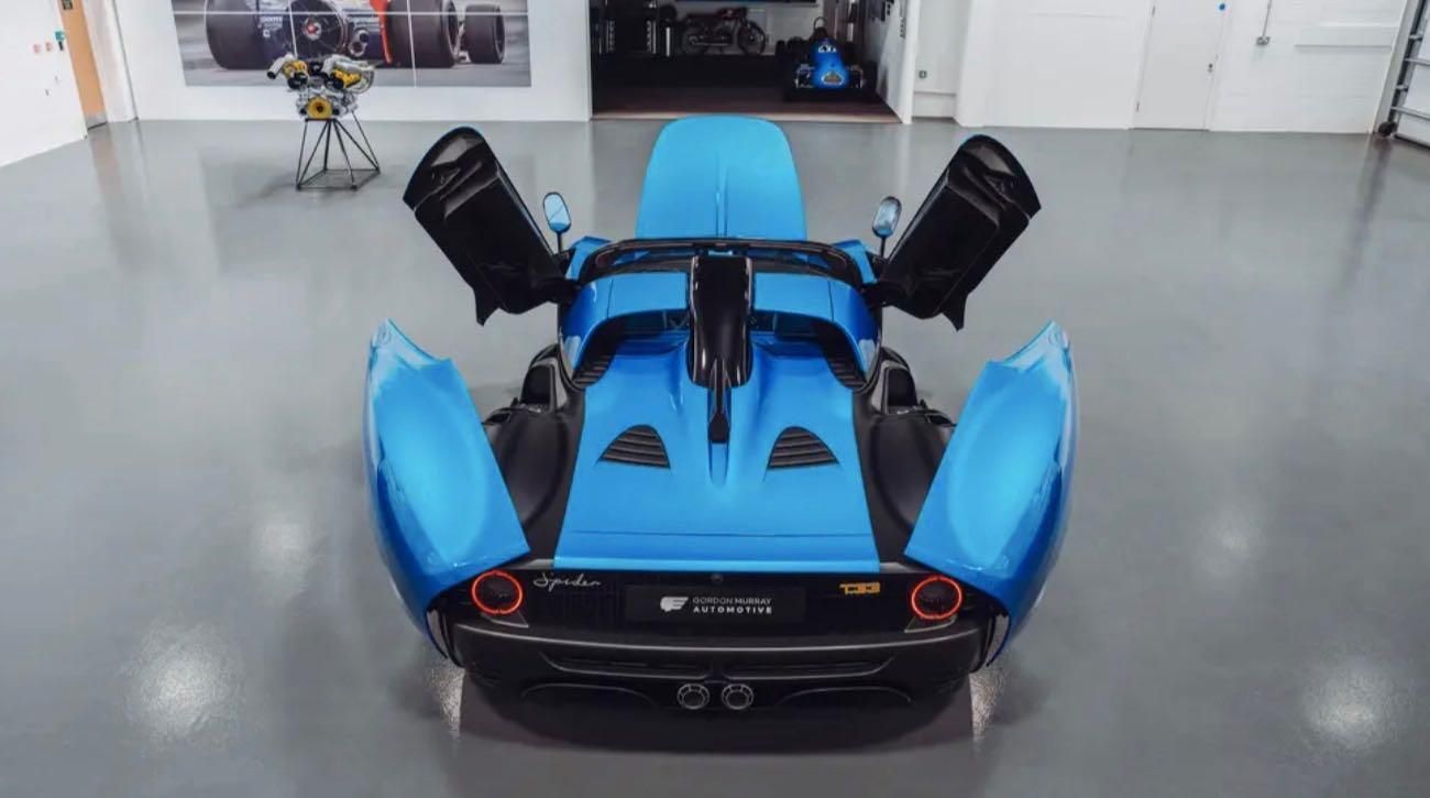 GMA T.33 Spider 2023 blu  tutto aperto