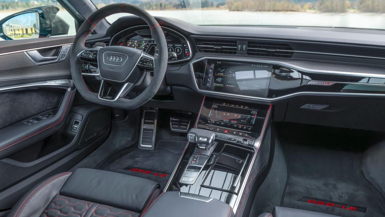 ABT RS6 Legacy Edition, la plancia