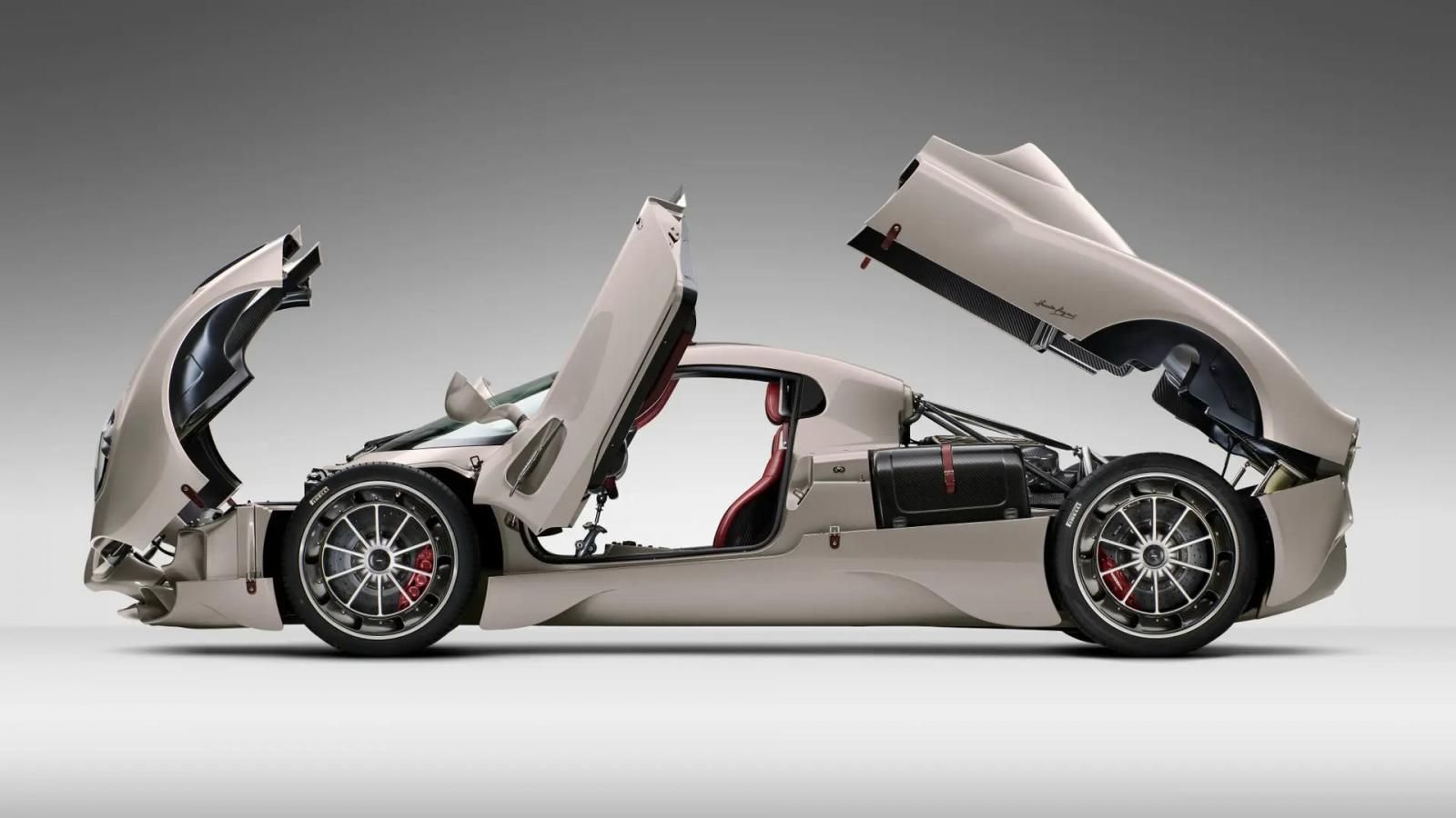 Pagani Utopia