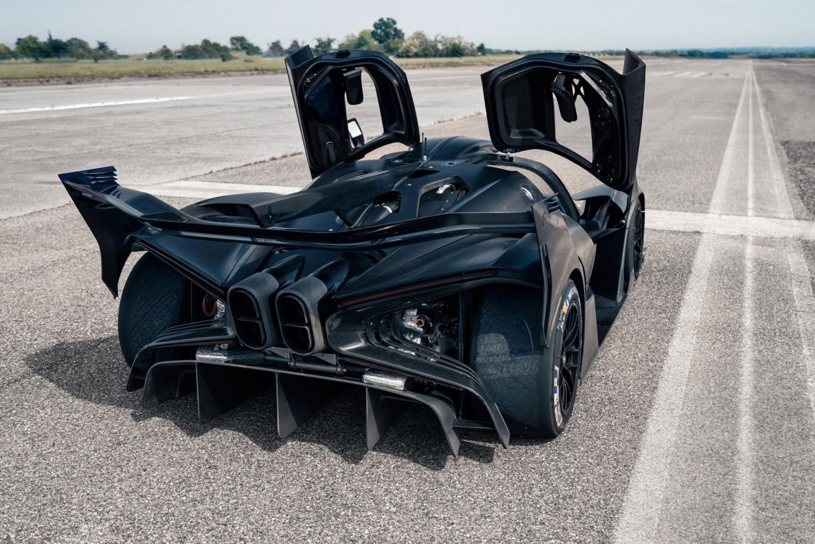 Bugatti Bolide Carbonio