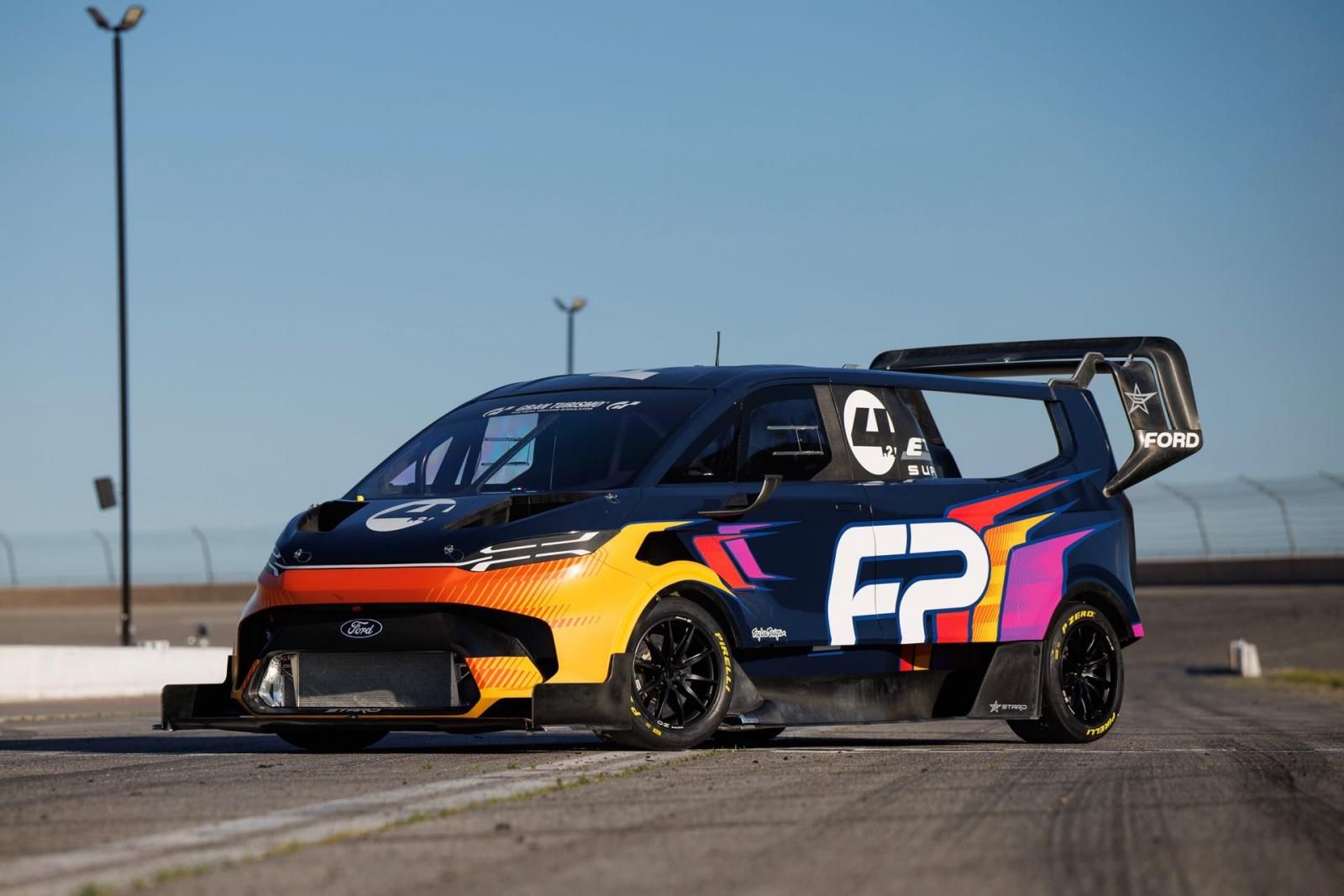 Ford Performance SuperVan 4.2 Pikes Peak