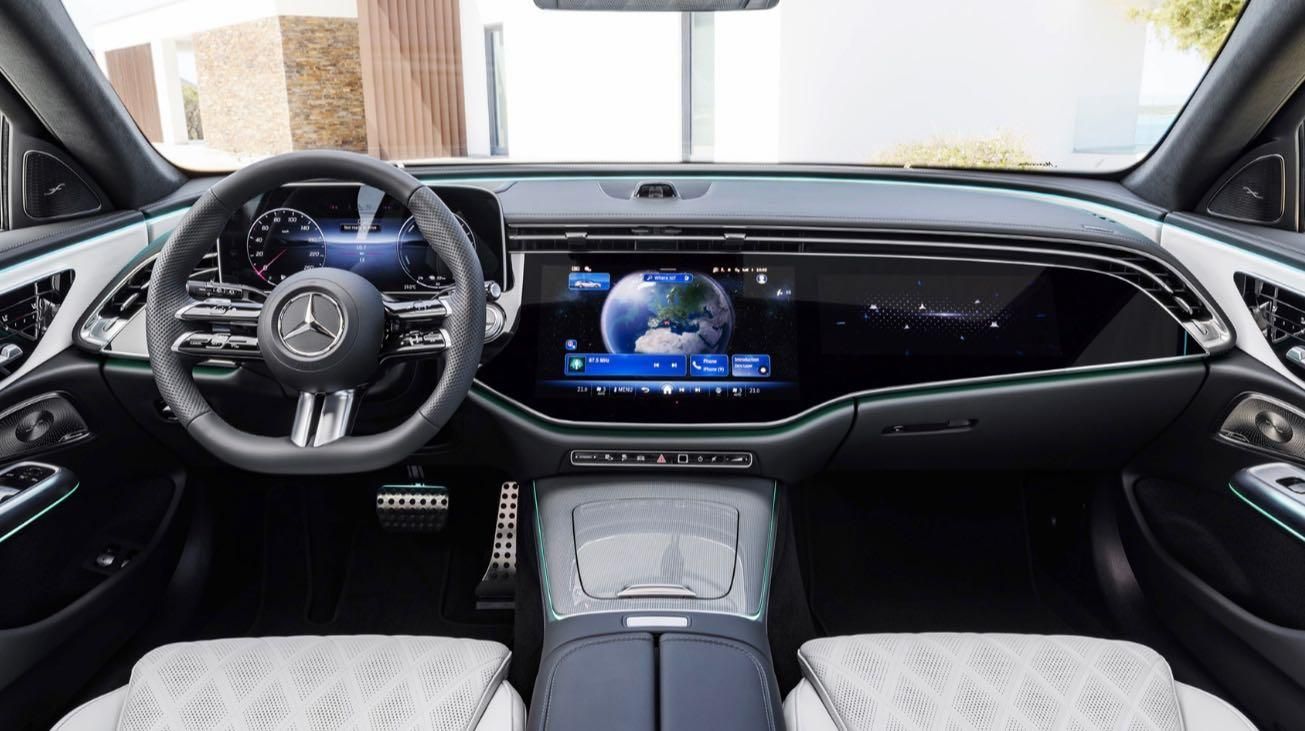 Mercedes Classe E Station Wagon plancia