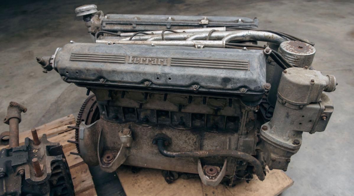 Ferrari 550 Mondial Spider incidentata motore