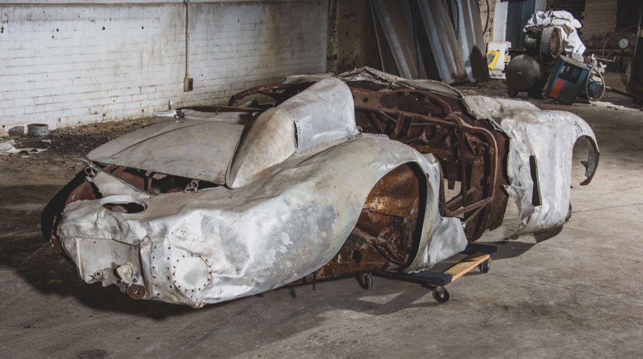 Ferrari 550 Mondial Spider incidentata