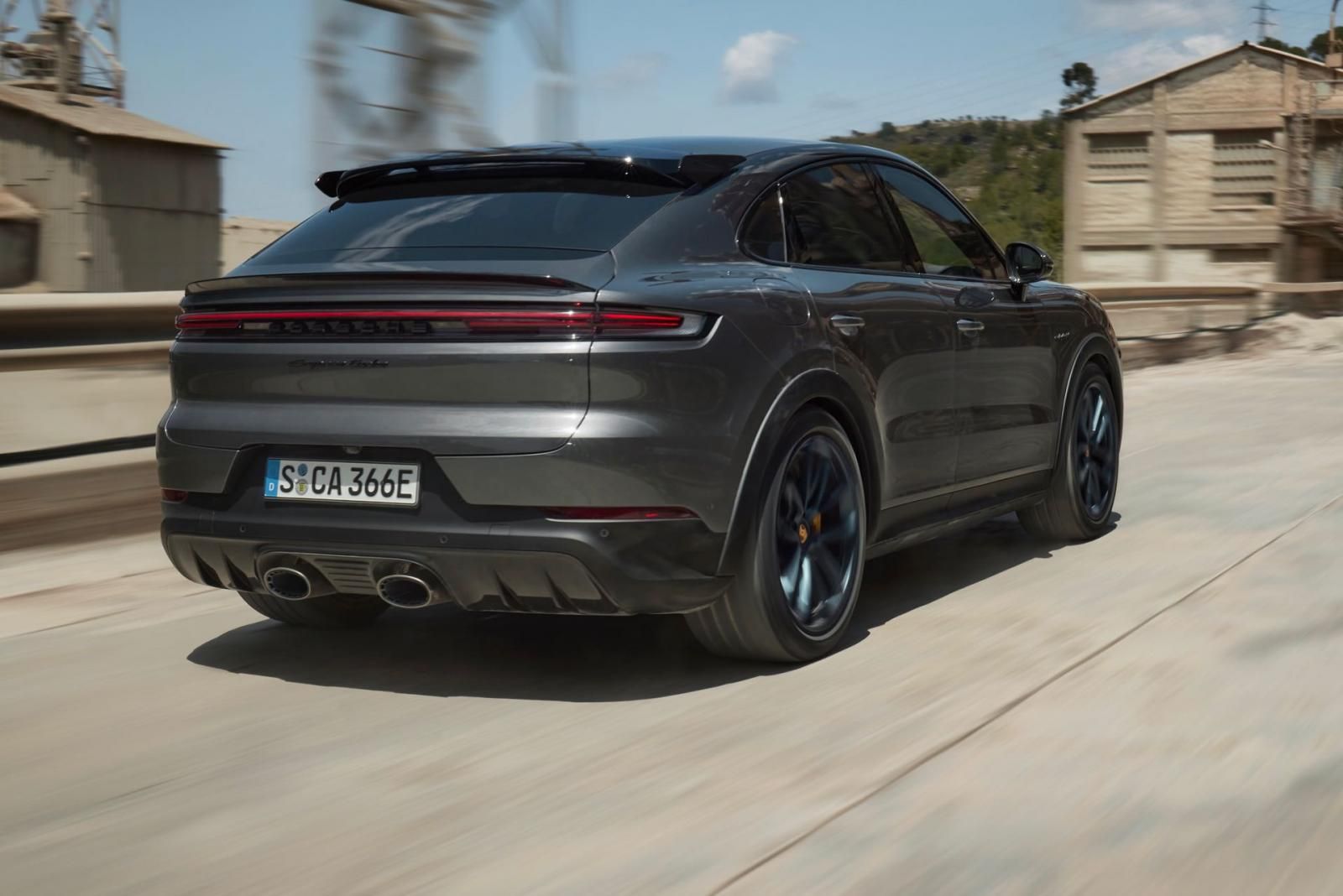 Porsche-Cayenne-Turbo-E-Hybrid-Coupe