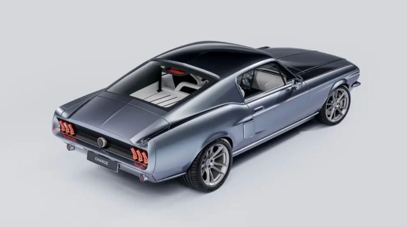 Charge Cars Ford Mustang Fastback elettrica